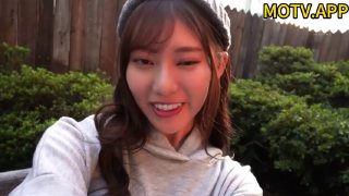 ?? [Uncensored] 哥哥~你条戳好大??舔得我好爽好喜欢你噶~允吸奶子~好痛啊~屌那么久，哥哥你舍得我敢辛苦??嗨多屌爆了~快点射啦~
