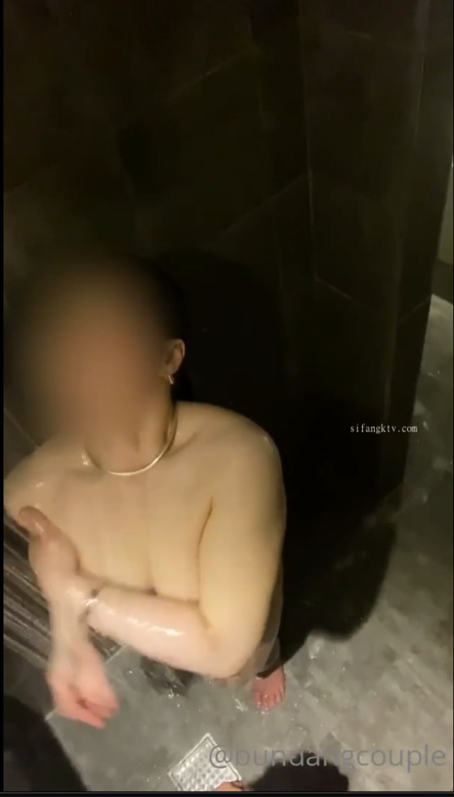 HALE-032 ママ友喰い無限ループ vol.27 ちな 幼な妻もっと経験したくてデカチン激SEX